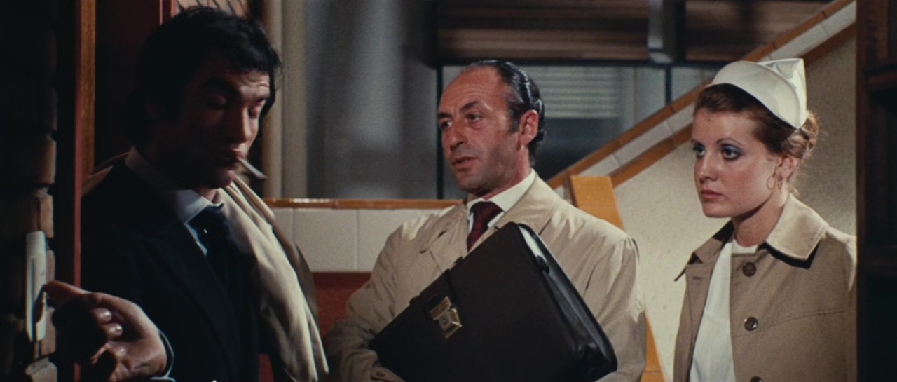 La morte accarezza a mezzanotte (1972) 035.jpg