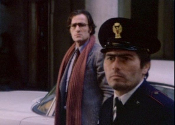 Actor Milanese - La polizia ha le mani legate.jpg