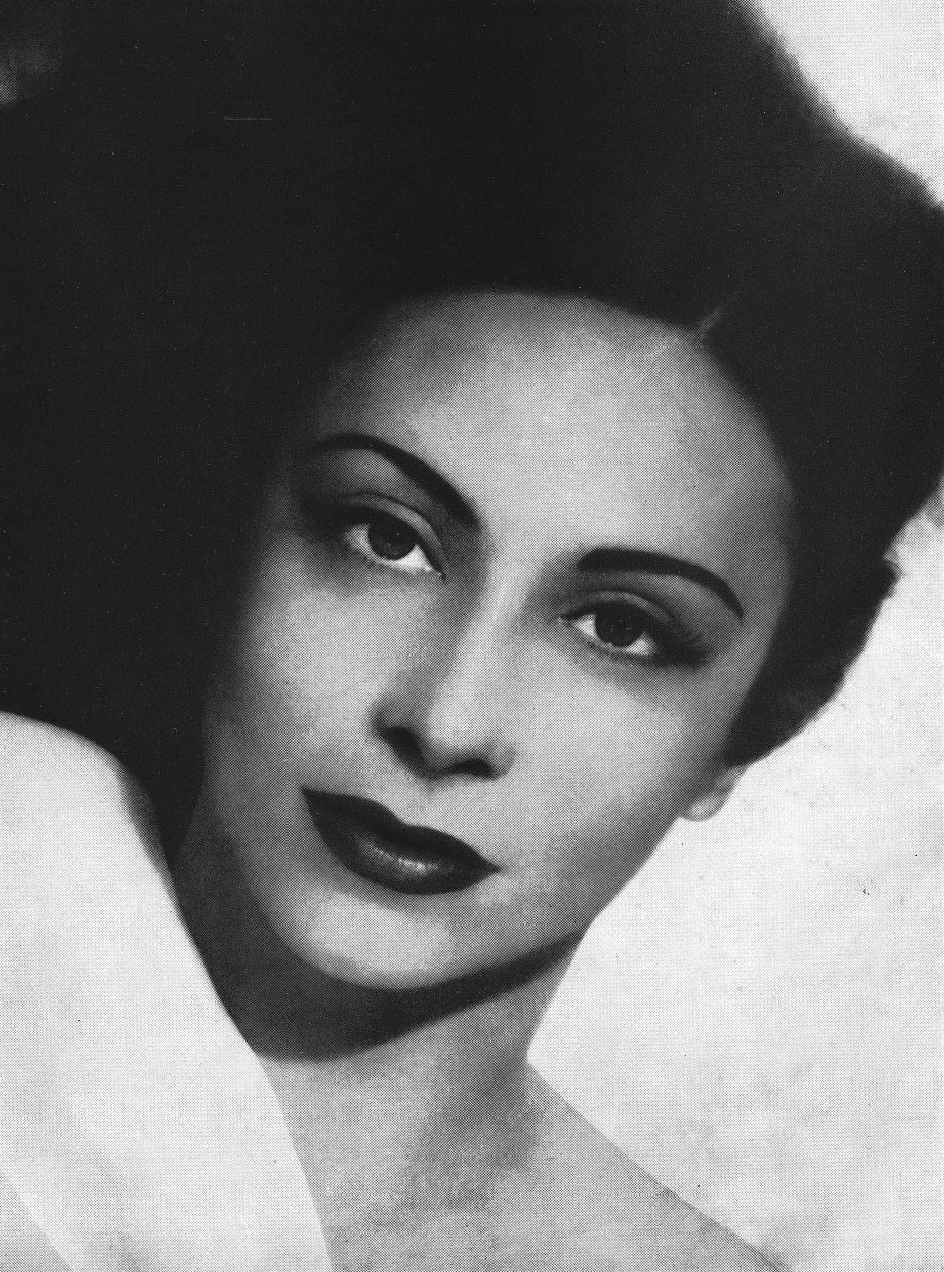 Siren Adjemova 1956.jpg