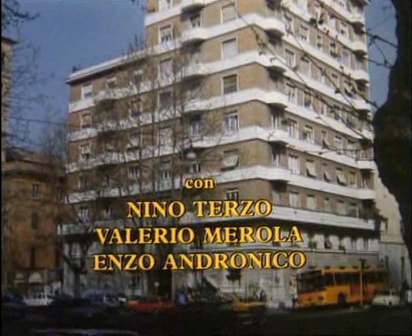 1989 _ Il Vigile Urbano Episodio 2 Il Promesso Sponsor _ Costantino Usciere Della Roma Calcio _ Accreditato _ 05.jpg