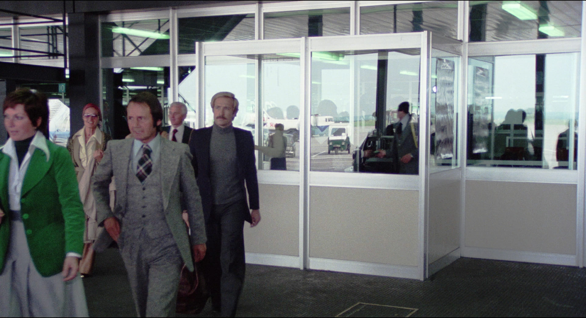 1976 _ Paura In Città _ Uomo In Aeroporto _ Non Accreditato _ 02.jpg