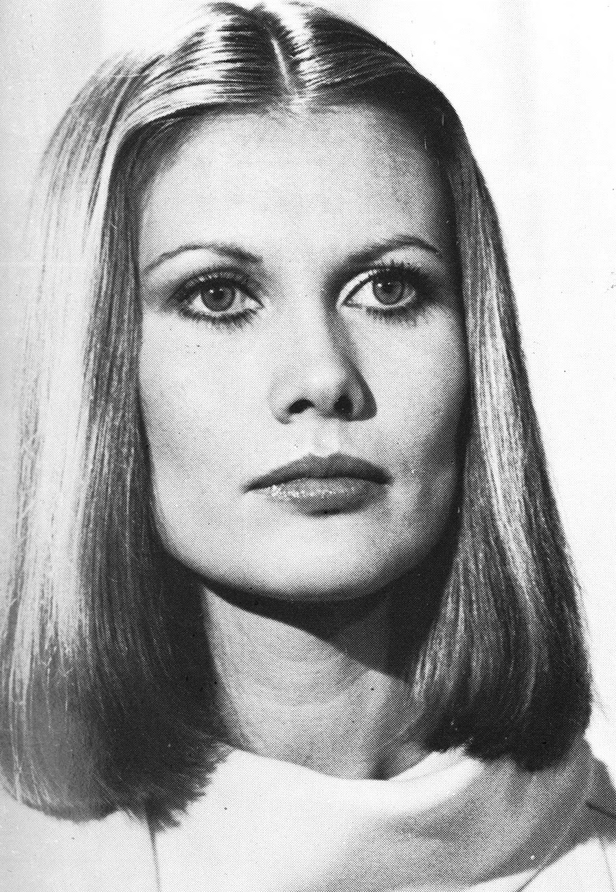 Maud Adams 1976 1.jpg