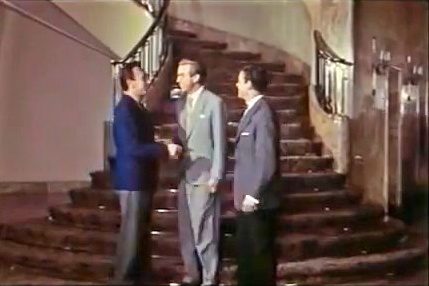 AZAFATAS CON PERMISO (1959) Película completa (320p_25fps_H264-96kbit_AAC)9.jpg