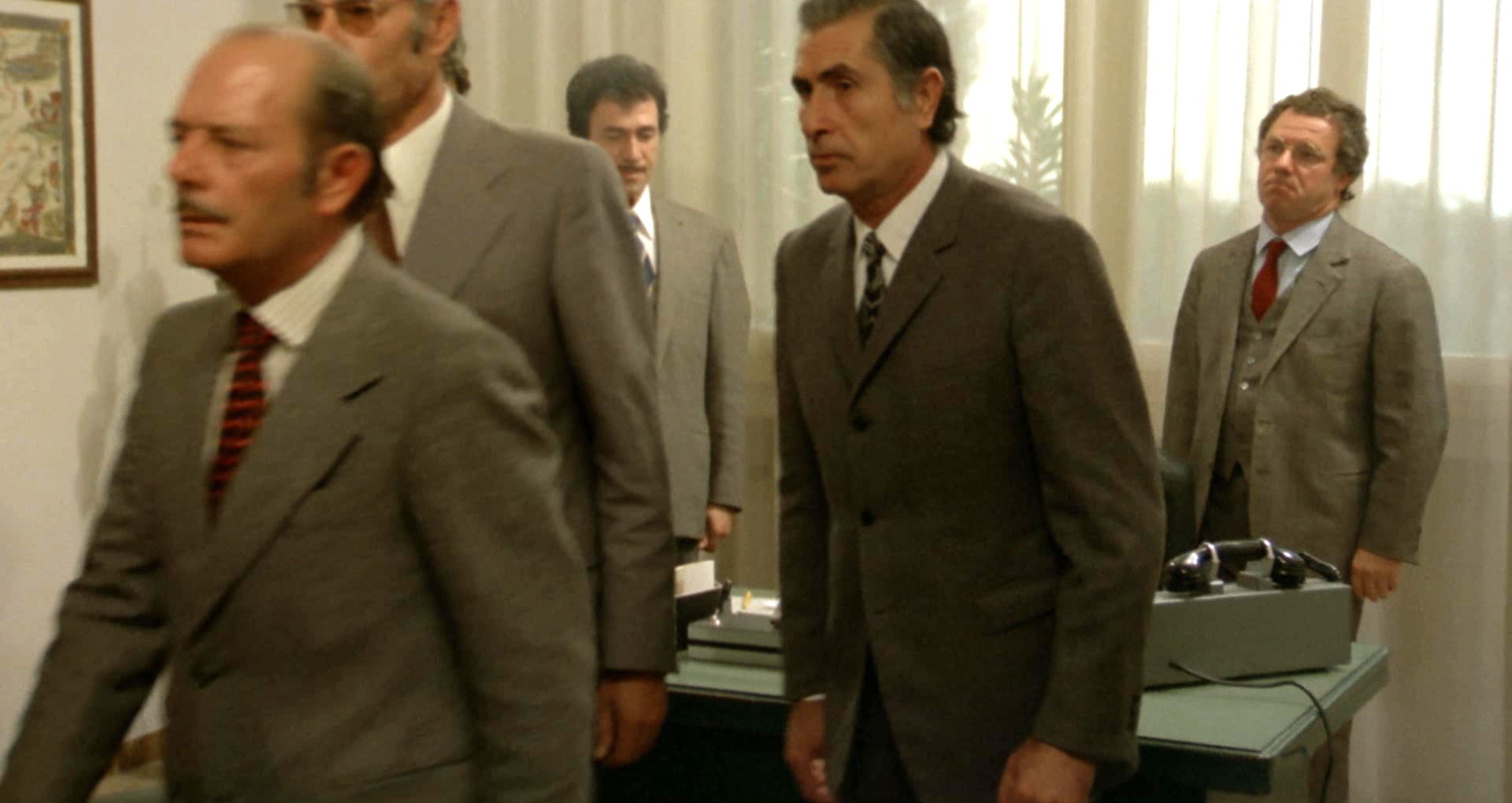 Il poliziotto è marcio (1974) 0857.jpg