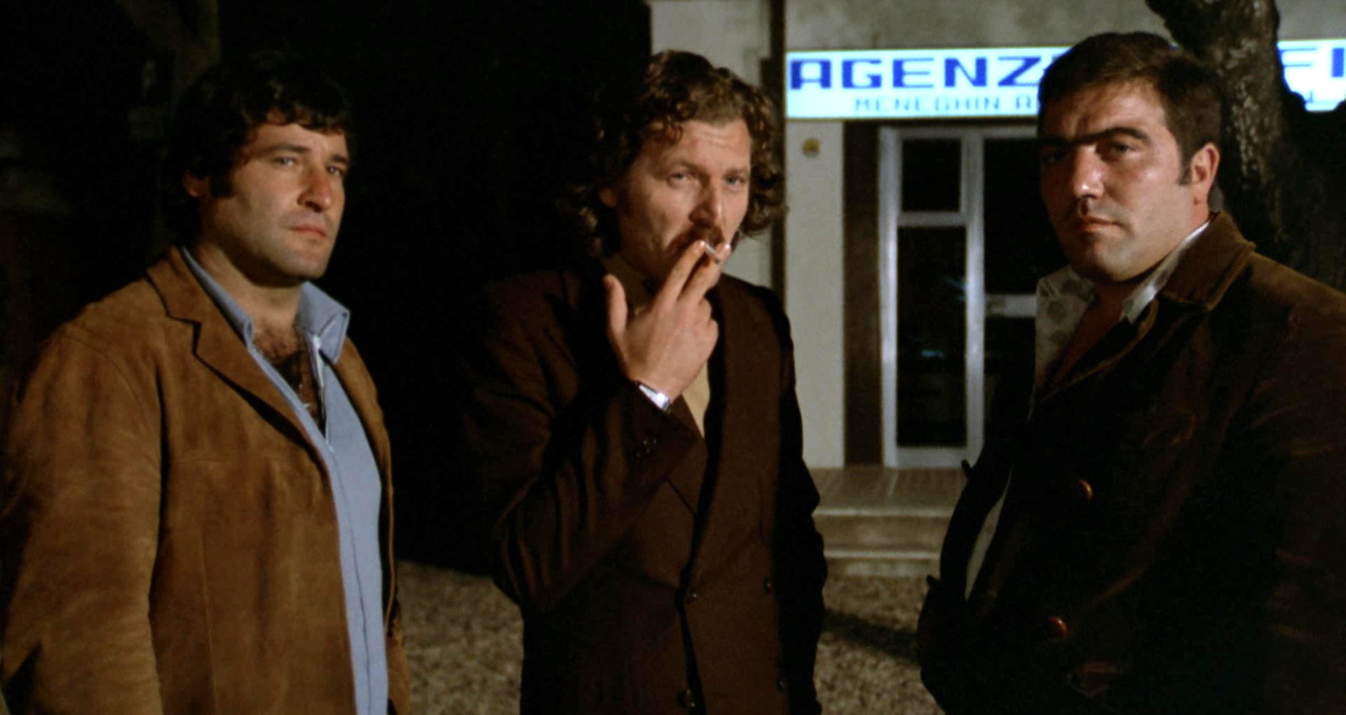 Il poliziotto è marcio (1974) Henchmen 1a.jpg