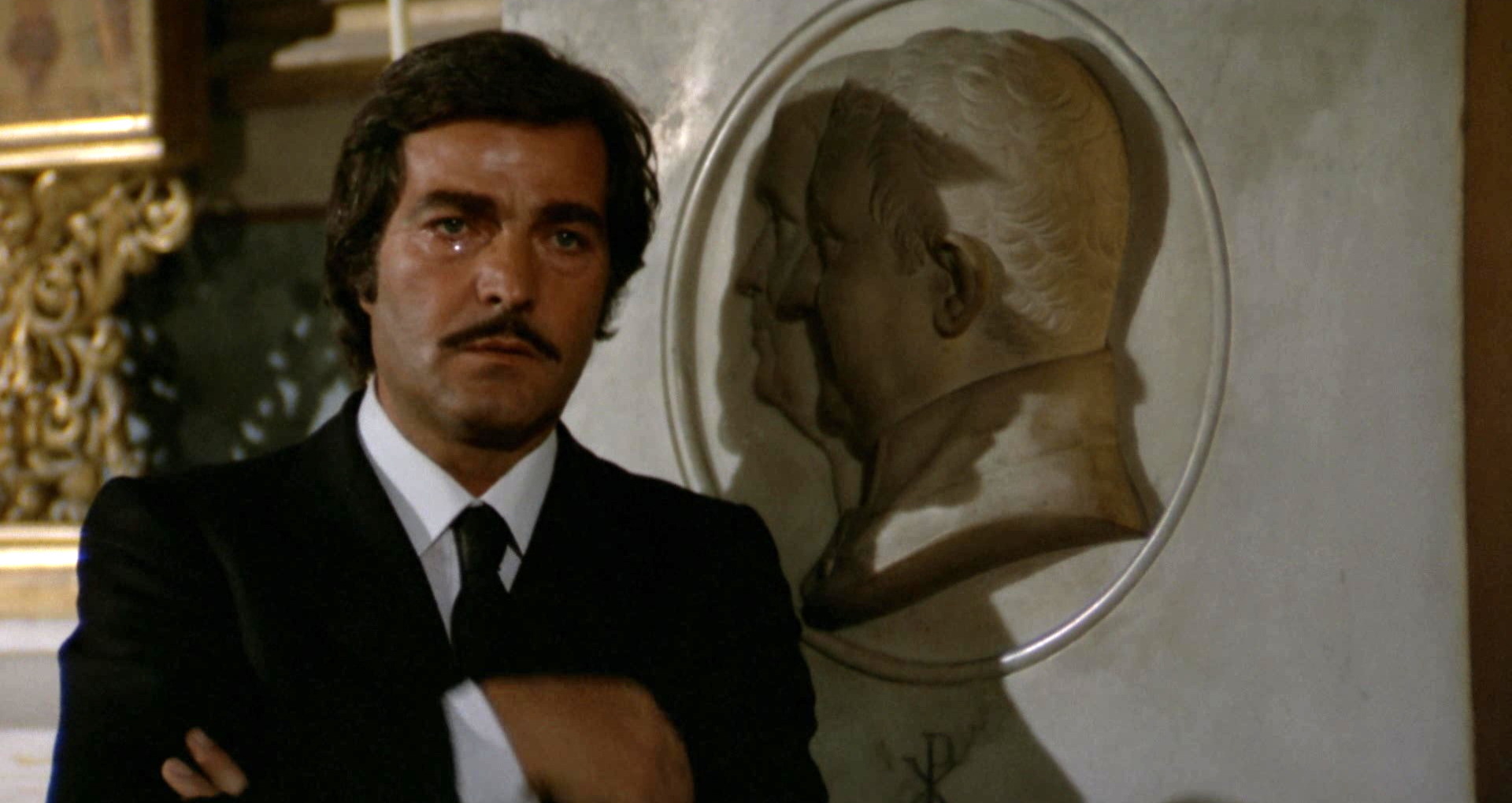 Il poliziotto è marcio (1974) 2440.jpg