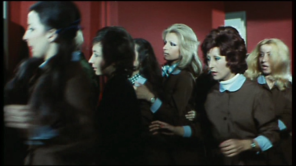Sette scialli di seta gialla (1972) - Lisa Mantellini.jpg