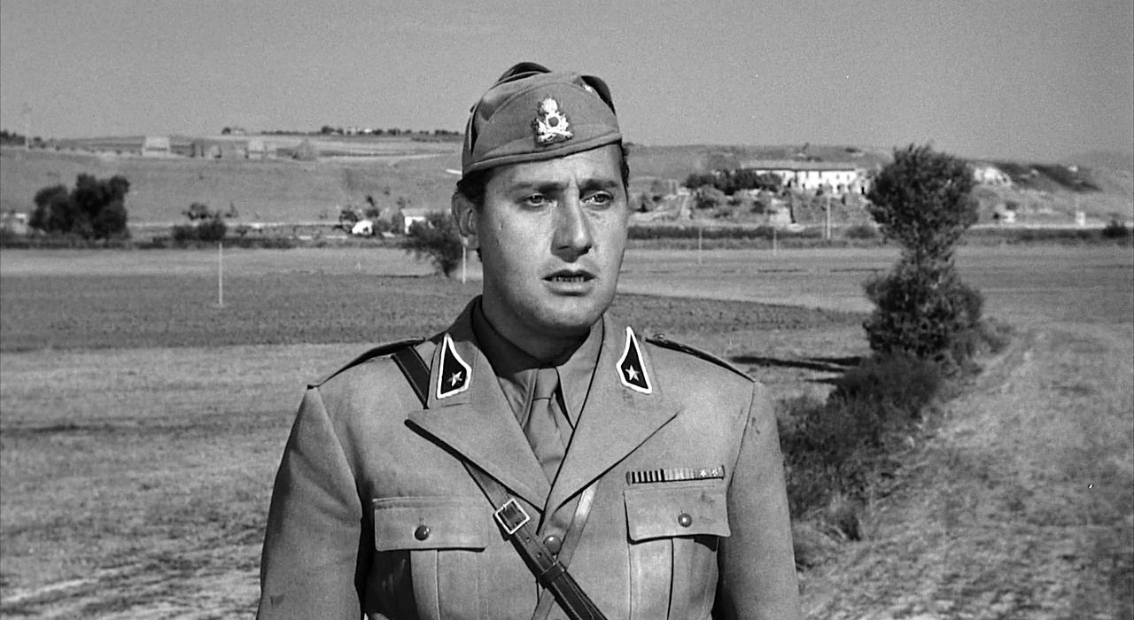 Tutti a casa (1960) Alberto Sordi.jpg