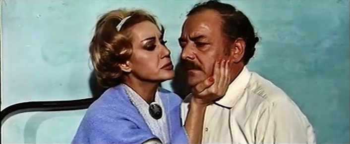 Divorcio a la Andaluza (1975) _ Película Completa _ Cine Español (480p_25fps_H264-128kbit_AAC)15.jpg