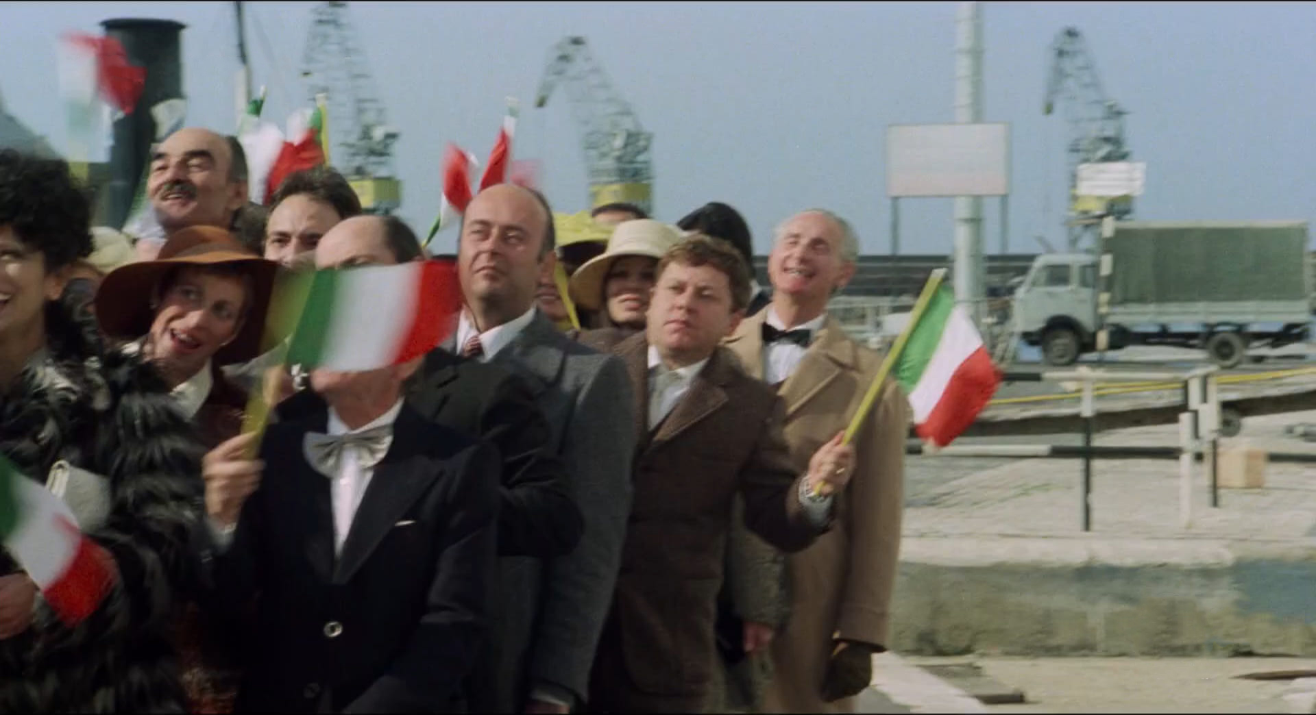 1976 _ Il Secondo Tragico Fantozzi _ Collega Di Fantozzi _ Non Accreditato _ 01.jpg