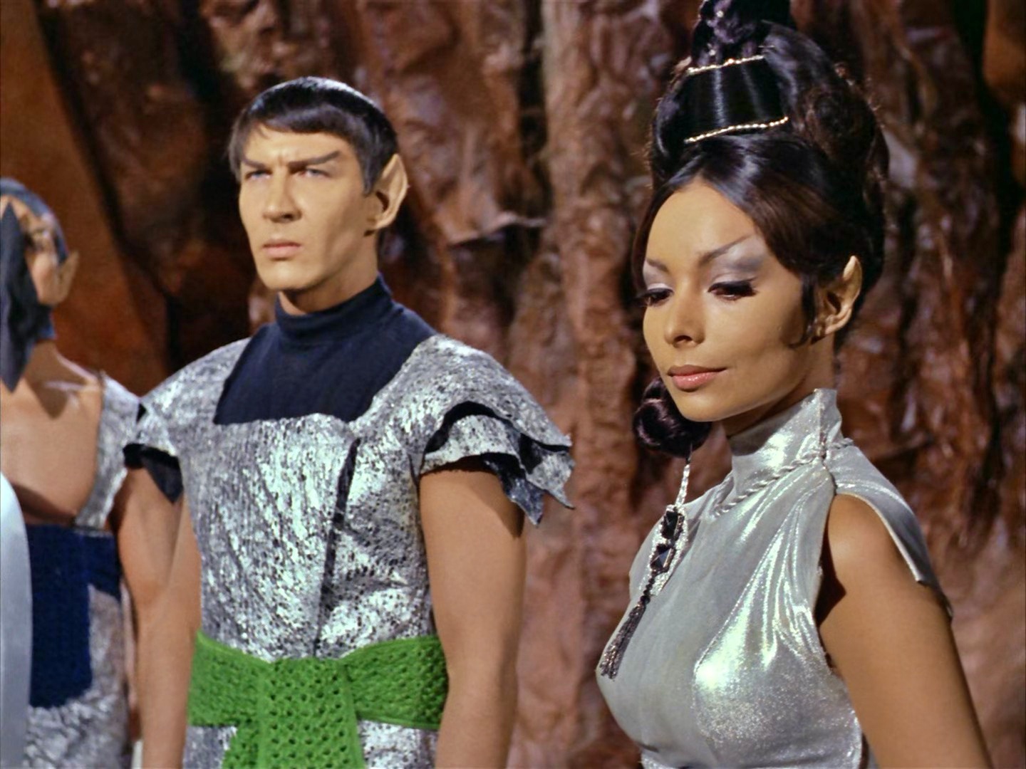 Star.Trek.The.Original.Series.S02E01.1080p.BluRay.x265-RARBG12.jpg