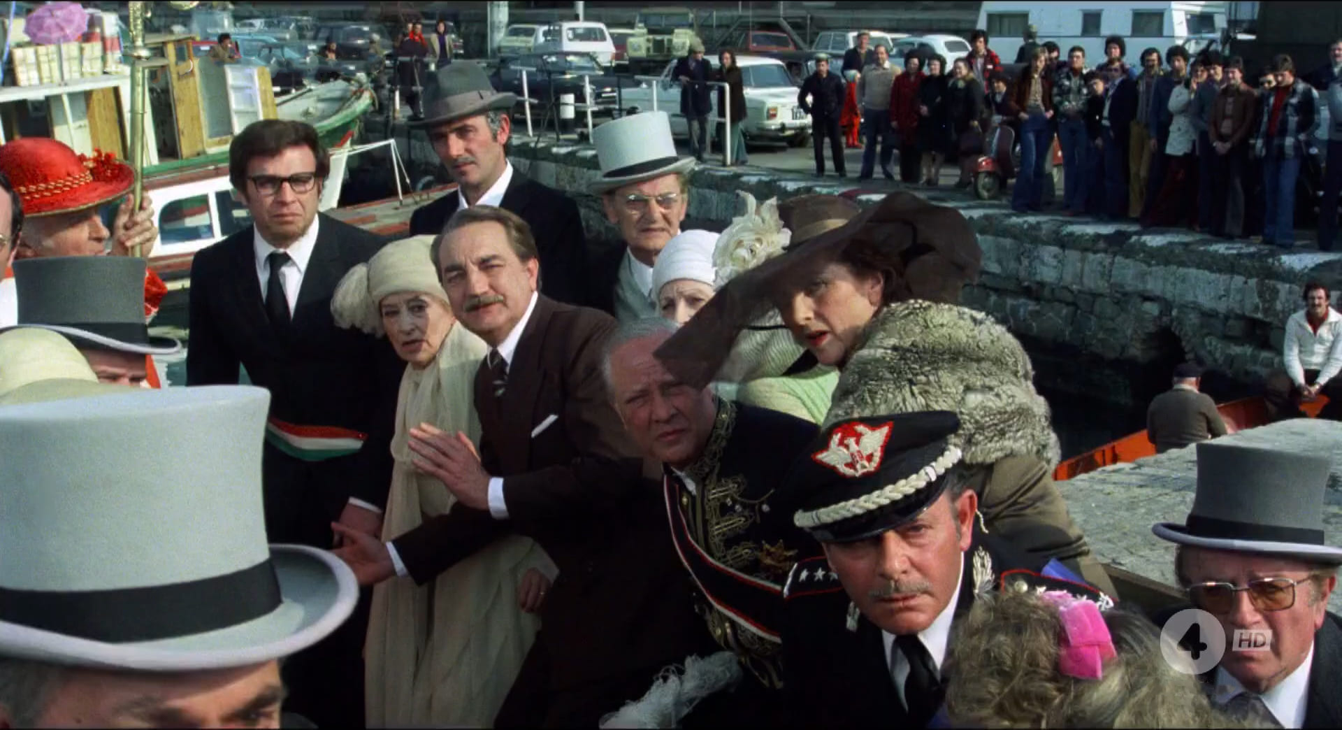 1976 _ Il Secondo Tragico Fantozzi _ Capitano Dei Carabinieri Al Varo Della Nave _ Non Accreditato _ 01.jpg