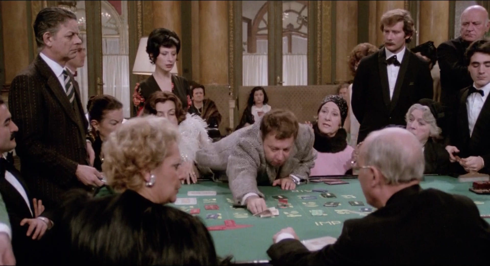 1976 _ Il Secondo Tragico Fantozzi _ Giocatrice Al Casinò _ Non Accreditato _ 01.jpg