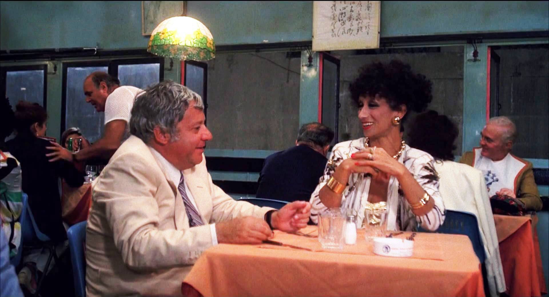 1981 _ Fracchia La Belva Umana _ Cameriere Da Sergio E Bruno Gli Incivili _ Non Accreditato _ 01.jpg