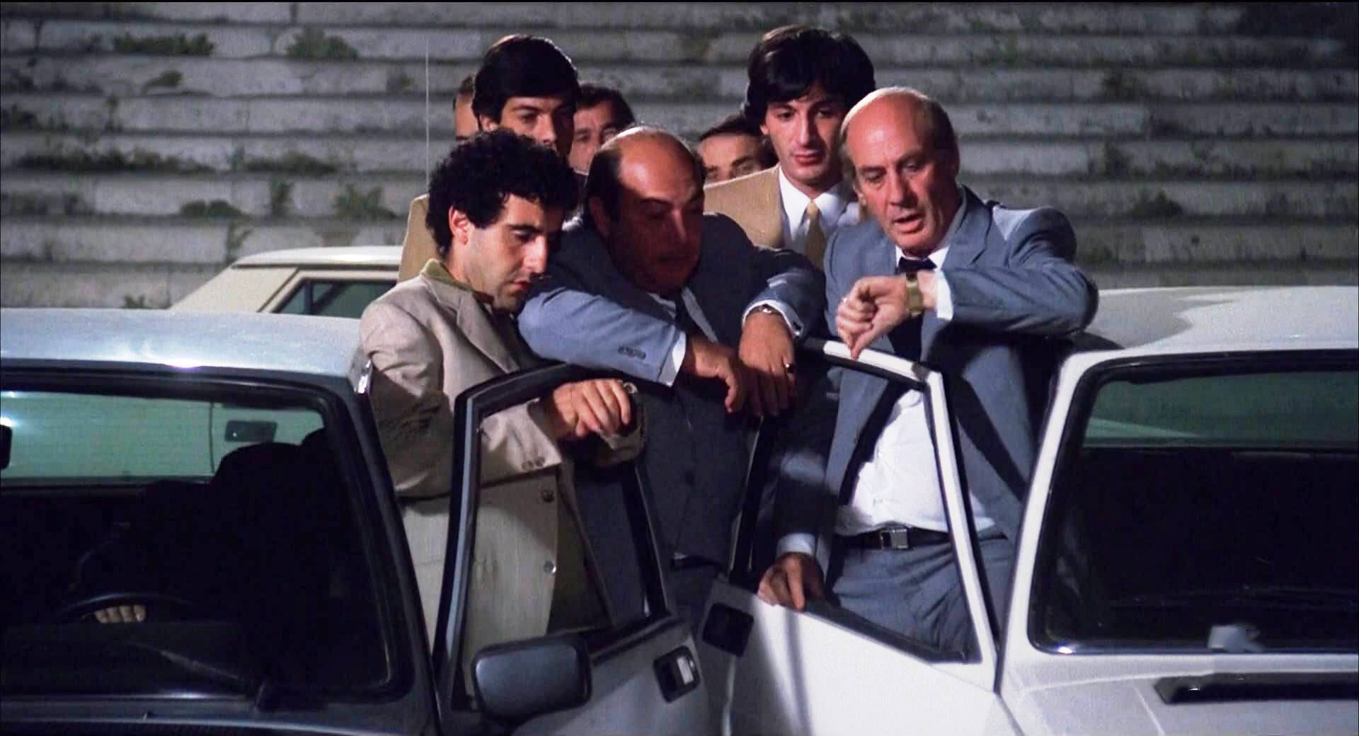 1981 _ Fracchia La Belva Umana _ Poliziotto In Borghese _ Non Accreditato _ 03.jpg