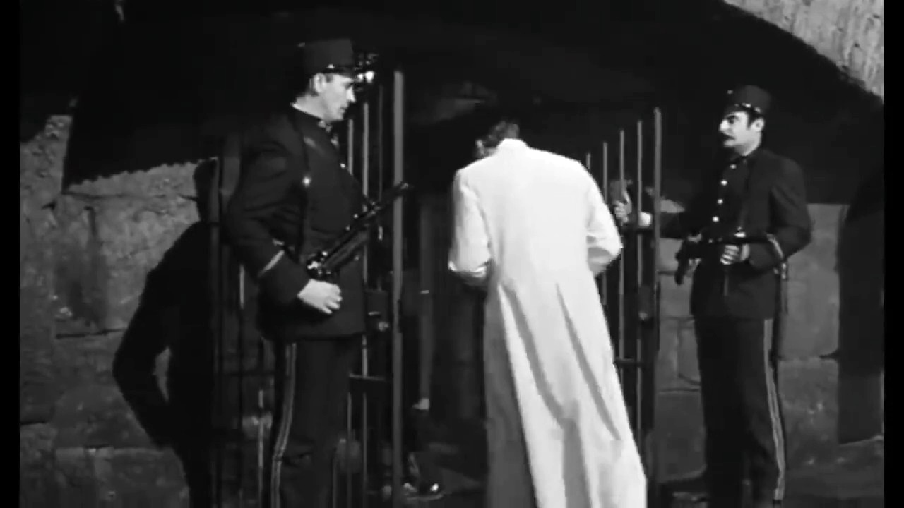 The Ceremony (1963) - Crime_Drama - Laurence Harvey, Noel Purcell, Robert Walker Jr. & Sarah Miles (720p_30fps_H264-192kbit_AAC)17.jpg