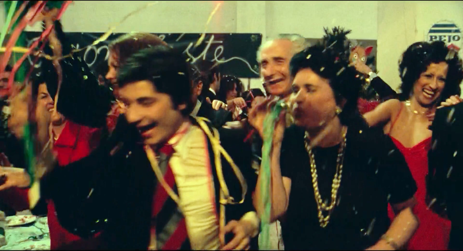 1975 _ Fantozzi _ Uomo Alla Festa Di Capodanno _ 03.jpg