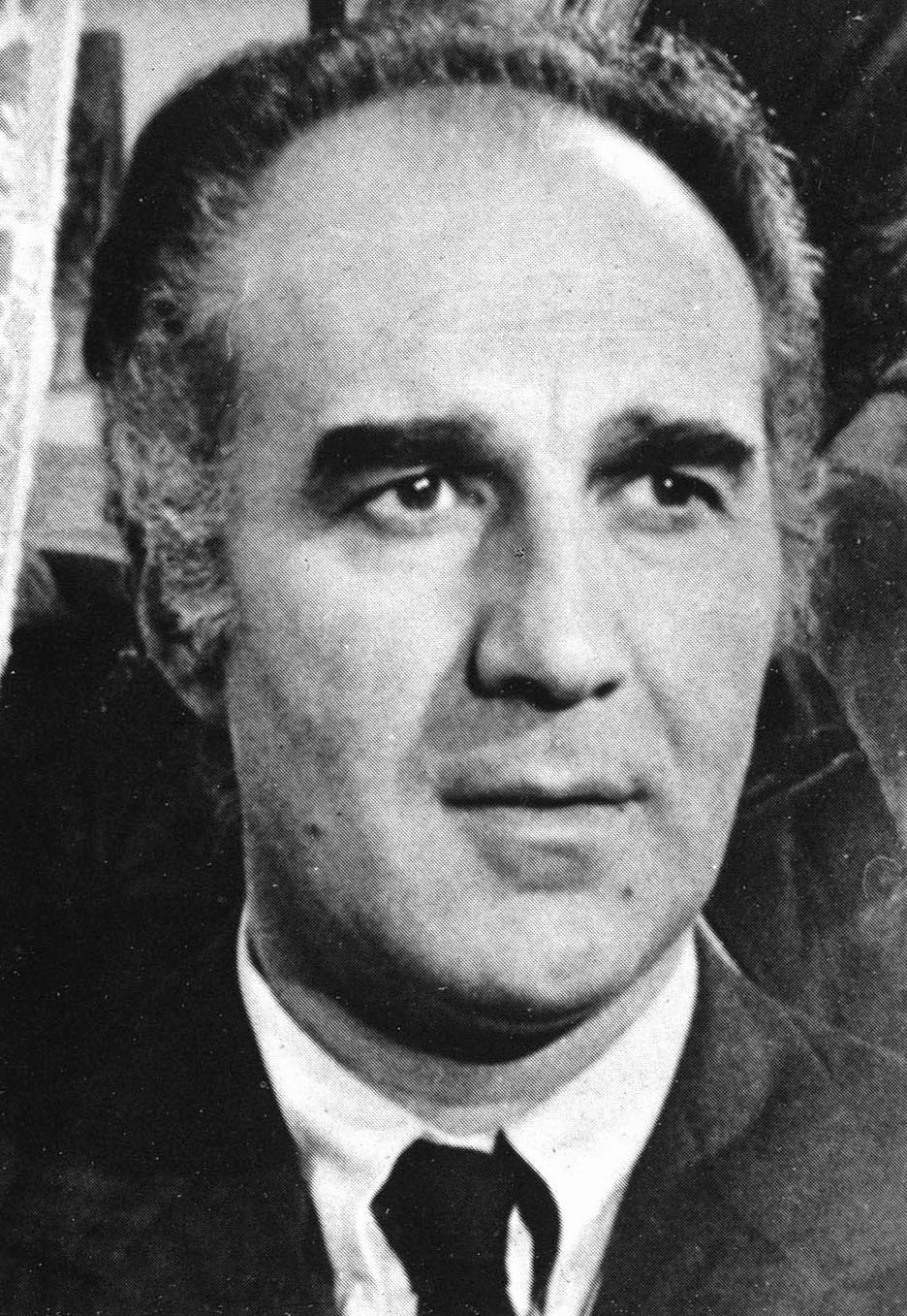 Michel Piccoli 1976.jpg