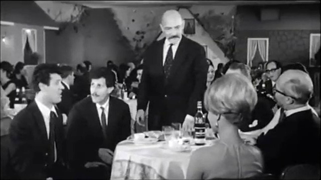 Franco e Ciccio - Queste pazze, pazze donne (1964) Primo Tempo7.jpg