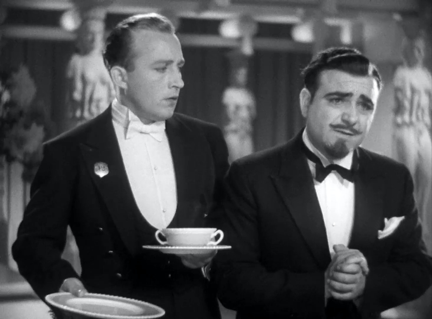 Here is my Heart (1934) 1080p Bing Crosby, Kitty Carlisle7.jpg