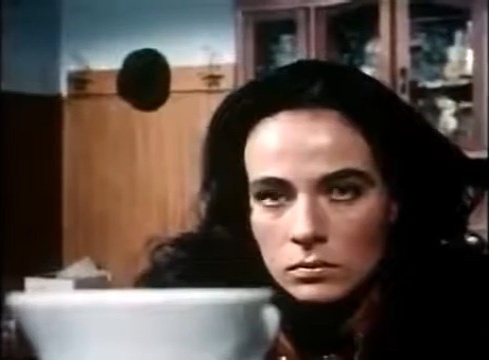 La porta sul buio_ Testimone Oculare  -  Dario Argento (1973) 4di4 (360p_25fps_H264-128kbit_AAC)7.jpg