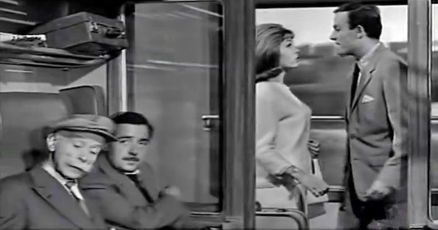 1962   DETECTIVE CON FALDAS (480p_25fps_H264-128kbit_AAC)7.jpg