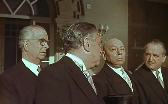 Cine Español (Película completa). La estrella del rey. 1957. (360p_25fps_H264-128kbit_AAC)16.jpg