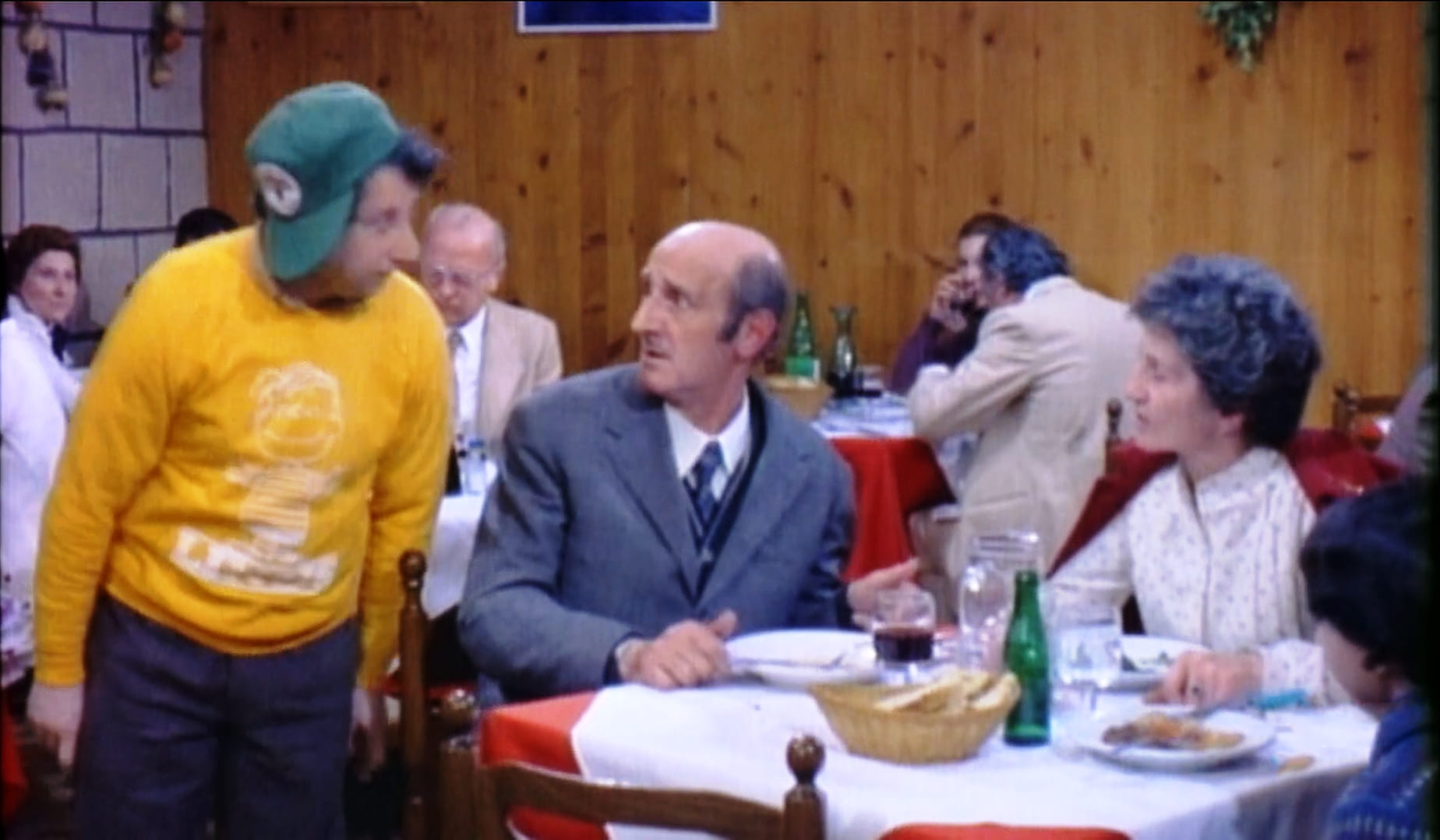 1981 _ Pierino Contro Tutti _ Commensale Al Ristorante Di Aristide _ Non Accreditato _ 01.jpg