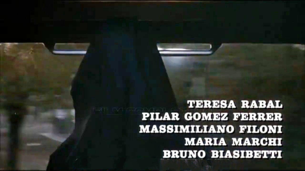 Bianco Rosso e... HD (1972) Sophia Loren Adriano Celentano (720p_25fps_H264-192kbit_AAC).jpg