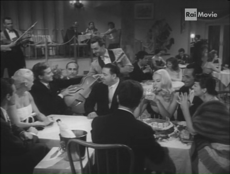 Totò, Peppino e la... malafemmina (1959) 2.jpg