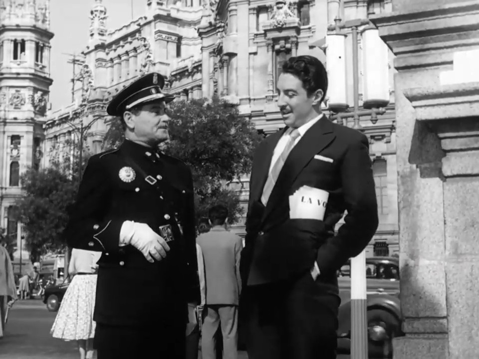 Manolo, guardia urbano (1956) - TokyVideo18.jpg