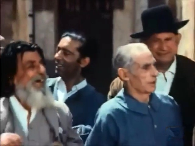 Gigantes y cabezudos 1969 (480p_30fps_H264-128kbit_AAC)13.jpg