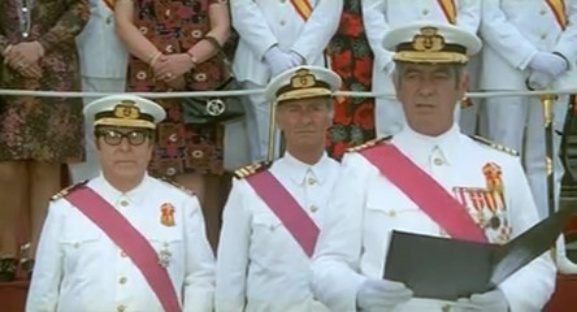 LOS CABALLEROS DEL BOTON DE ANCLA   197421.jpg