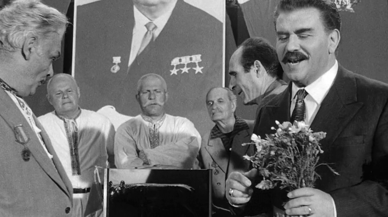 Compagno Don Camillo - Mihail Titov2.jpg