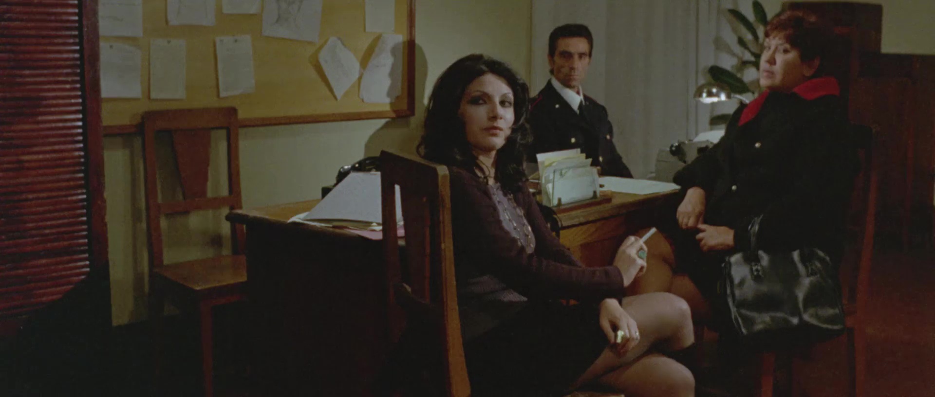 La polizia ringrazia (1972) 4.jpg