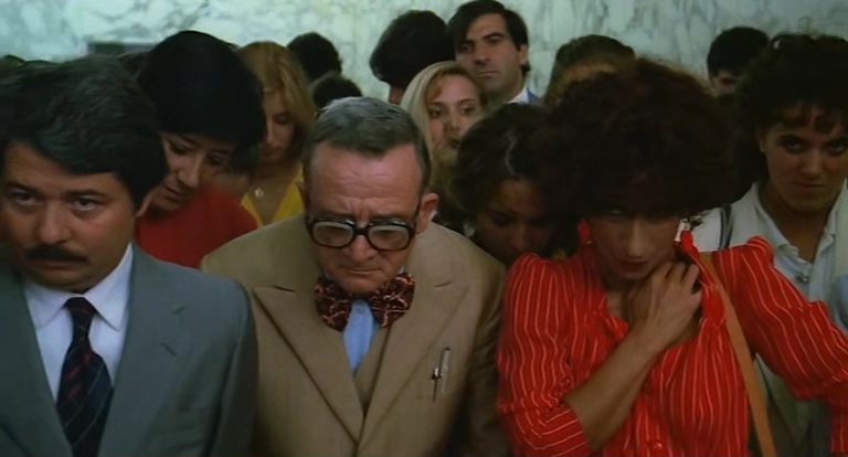 Fantozzi subisce ancora (1983) 2.jpg